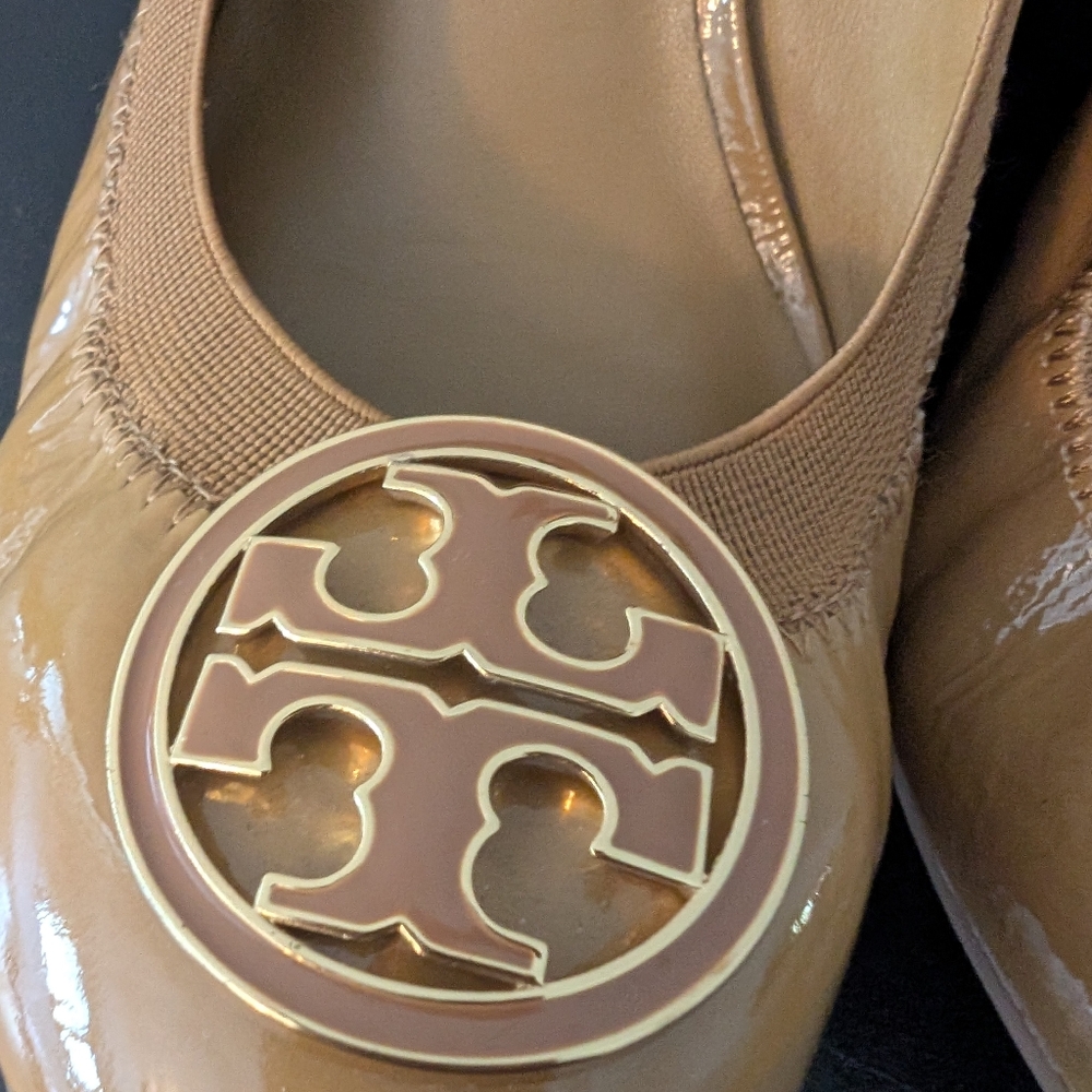 Tory Burch Shoes Caroline Patent Leather Wedge Pumps - Picture 3 of 8